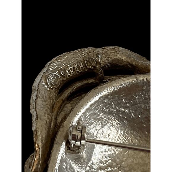 Vintage 1960s Sarah Coventry SARAHCOV Adam’s Delight Silver-Tone Apple Brooch - Picture 5 of 5